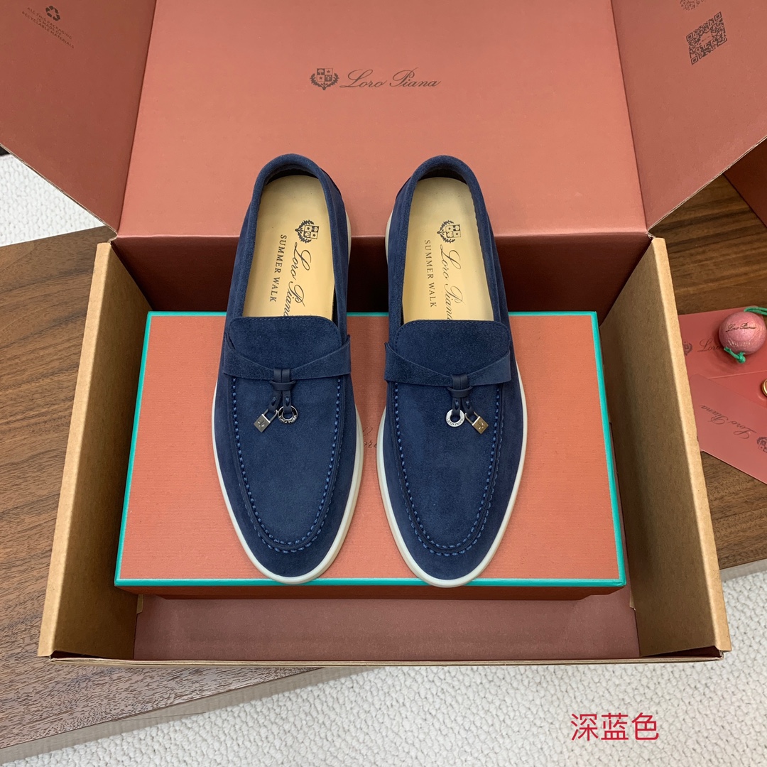 【Loro Piana】顶级版本乐福鞋，原版一比一。品牌低调奢华柔软一贯纯色简约的设计风格。皮质柔软舒适