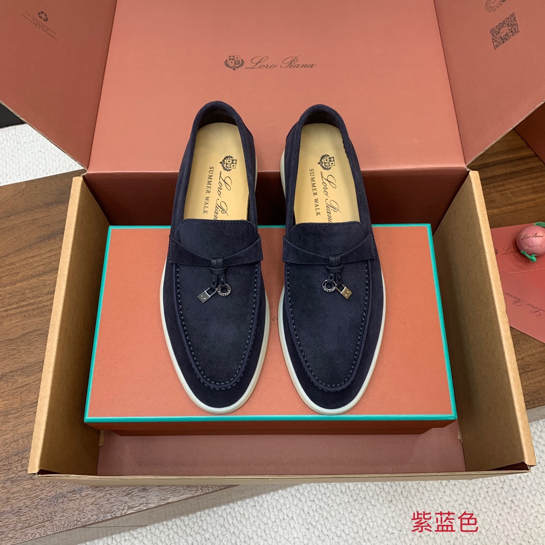 【Loro Piana】顶级版本乐福鞋，原版一比一。品牌低调奢华柔软一贯纯色简约的设计风格。皮质柔软舒适