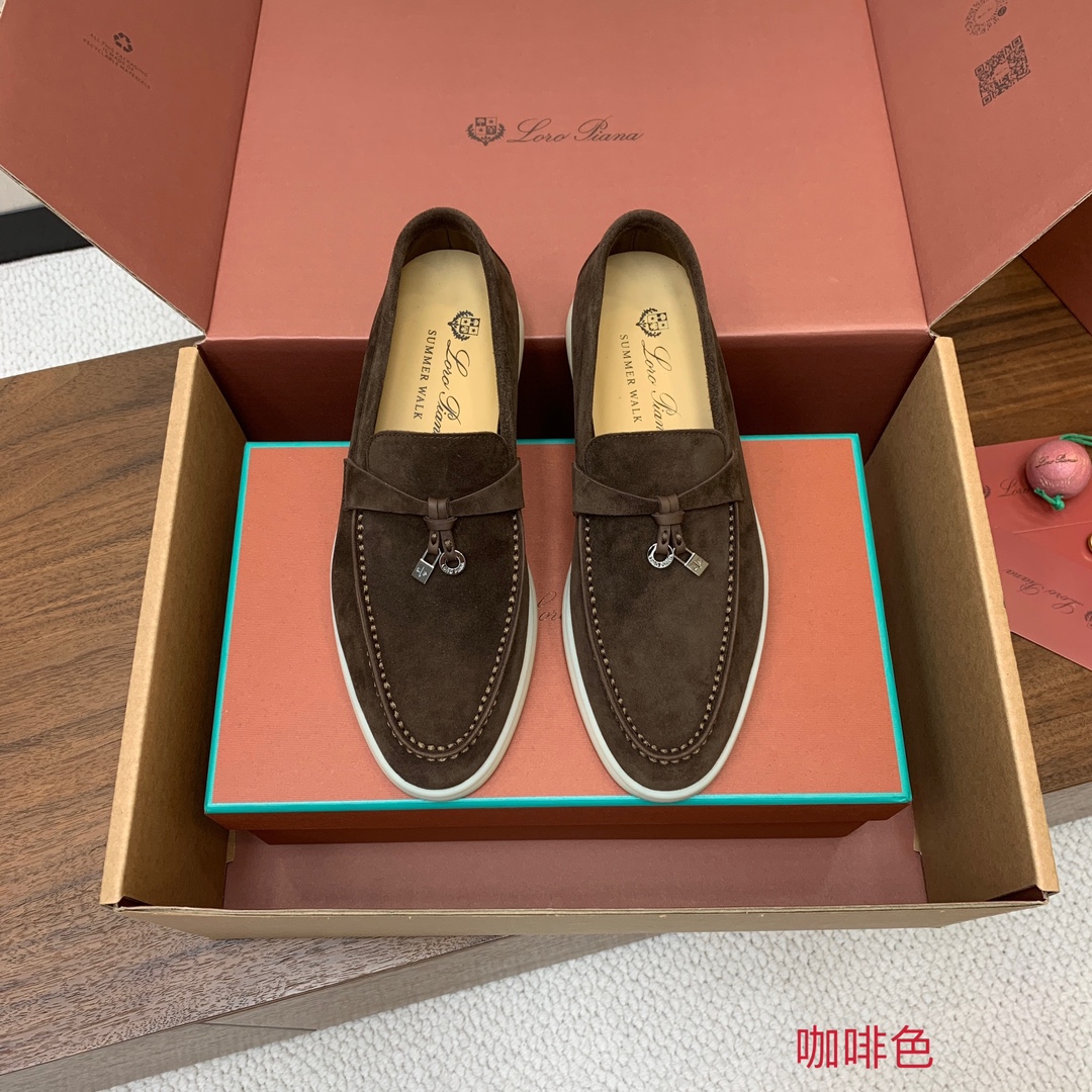 【Loro Piana】顶级版本乐福鞋，原版一比一。品牌低调奢华柔软一贯纯色简约的设计风格。皮质柔软舒适