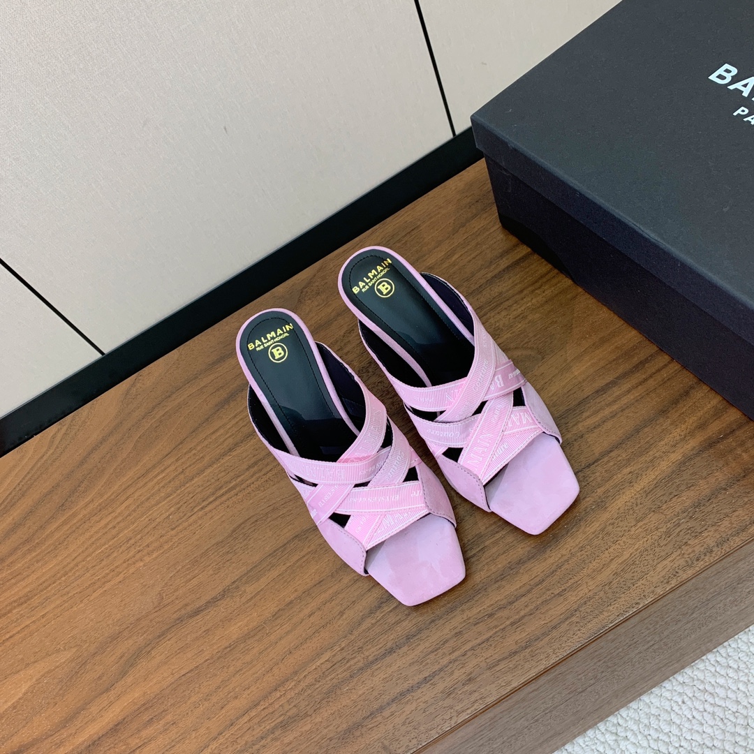 【Bal*ain】织带高跟拖鞋。愈发別致出众，无敌气场、无敌好看。材质：鞋面羊京➕定制Logo织带。牛皮