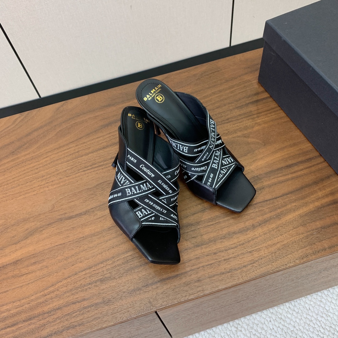 【Bal*ain】织带高跟拖鞋。愈发別致出众，无敌气场、无敌好看。材质：鞋面羊京➕定制Logo织带。牛皮