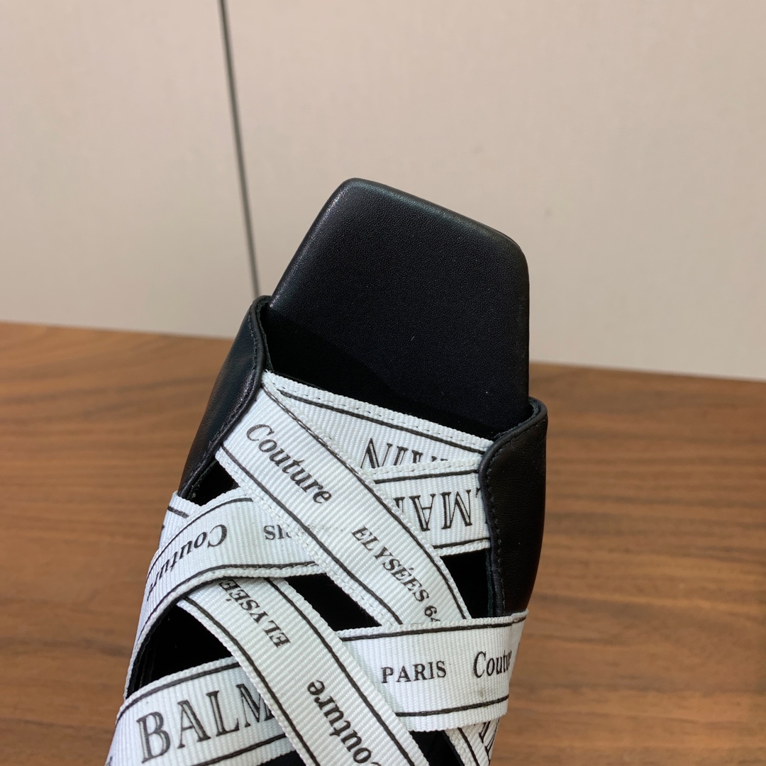 【Bal*ain】织带高跟拖鞋。愈发別致出众，无敌气场、无敌好看。材质：鞋面羊京➕定制Logo织带。牛皮