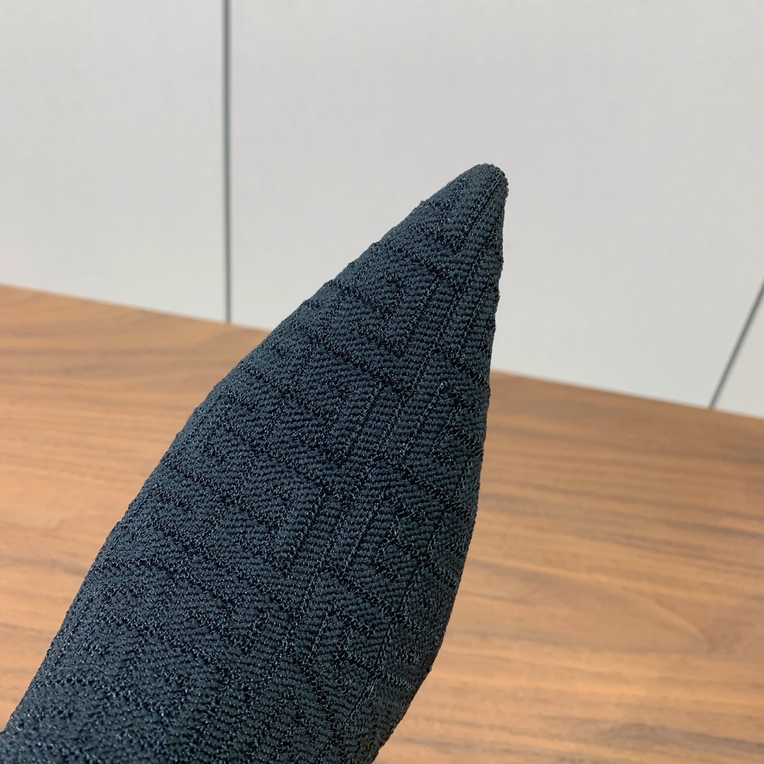 【Balmai*】针织弹力短靴！海外订购原版，1:1完美复刻！材质：原版定制飞织鞋面，牛皮垫脚，真皮大底