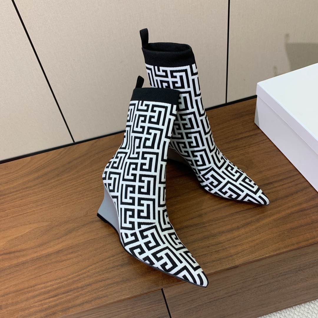 【Balmai*】针织弹力短靴！海外订购原版，1:1完美复刻！材质：原版定制飞织鞋面，牛皮垫脚，真皮大底