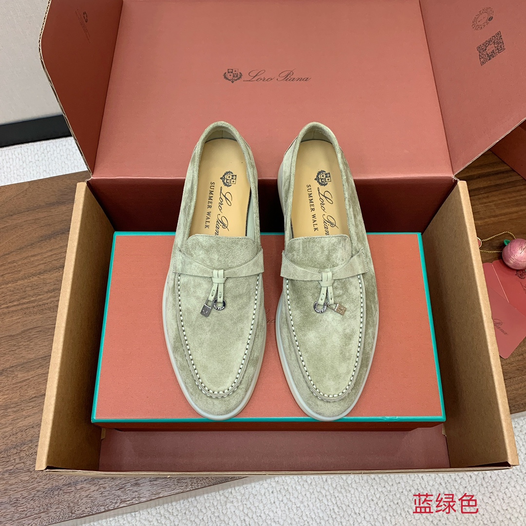 【Loro Piana】顶级版本乐福鞋，原版一比一。品牌低调奢华柔软一贯纯色简约的设计风格。皮质柔软舒适