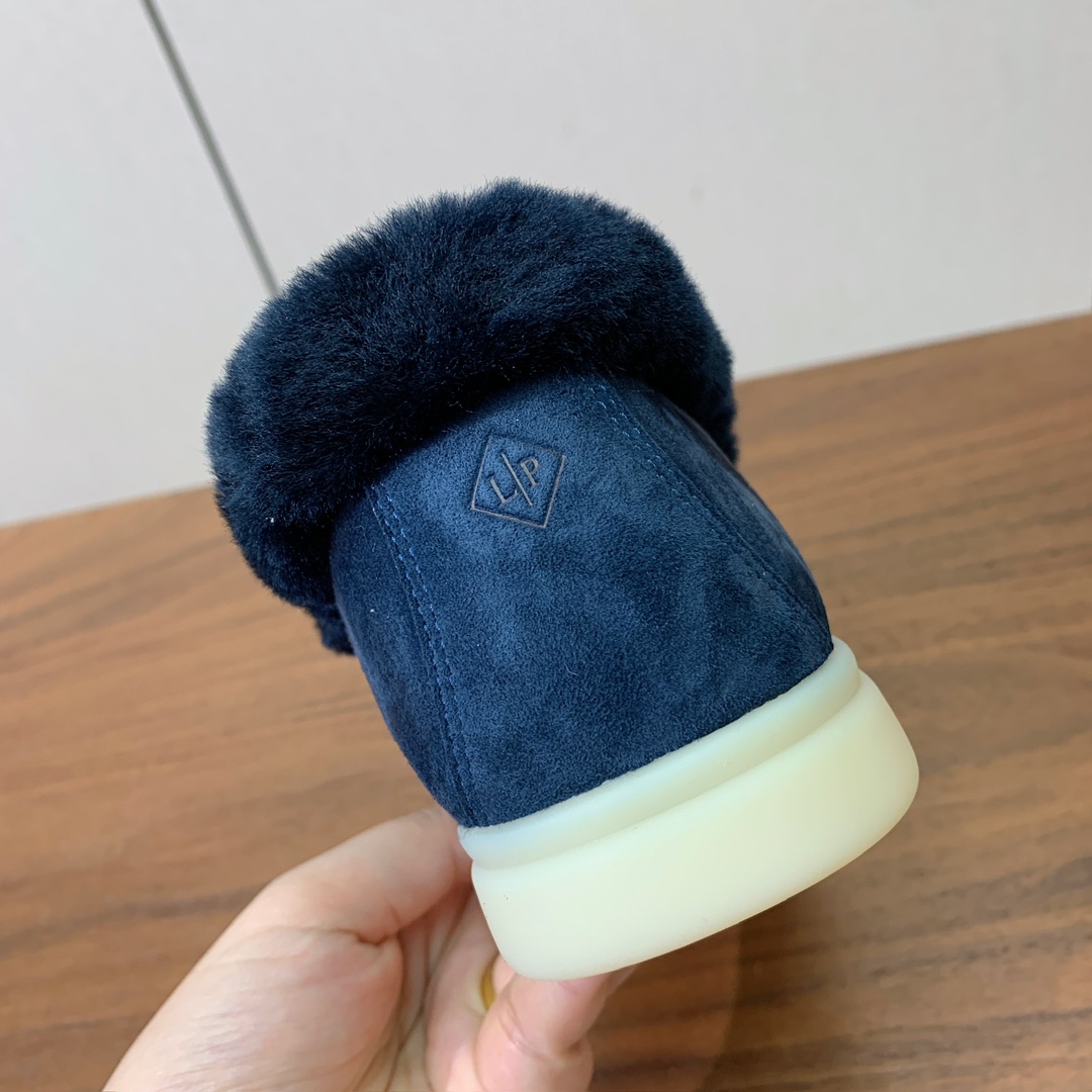 【Loro Piana】领口毛乐福鞋。意大利顶级羊绒复古优雅低调奢华。时尚性与皮料实用性同样兼具依然全网