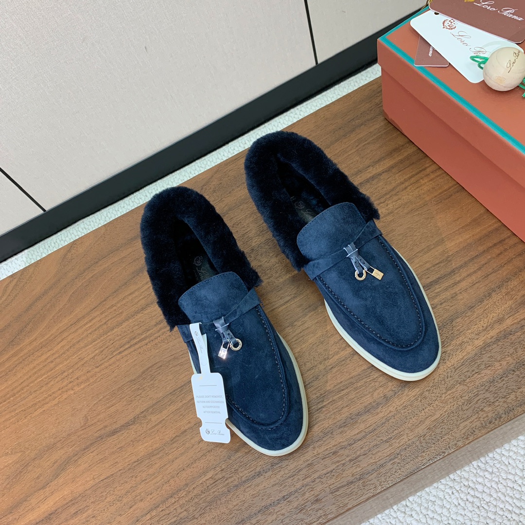 【Loro Piana】领口毛乐福鞋。意大利顶级羊绒复古优雅低调奢华。时尚性与皮料实用性同样兼具依然全网