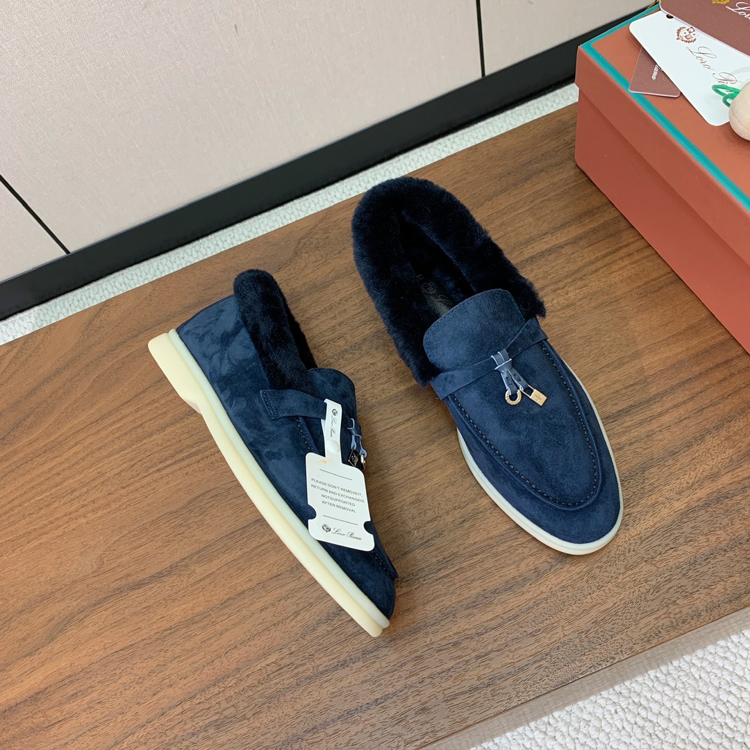 【Loro Piana】领口毛乐福鞋。意大利顶级羊绒复古优雅低调奢华。时尚性与皮料实用性同样兼具依然全网