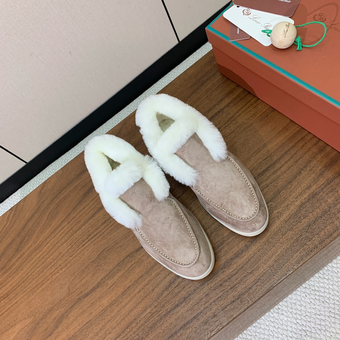 【Loro Piana】高帮毛里乐福鞋。意大利顶级羊绒复古优雅低调奢华。时尚性与皮料实用性同样兼具依然全