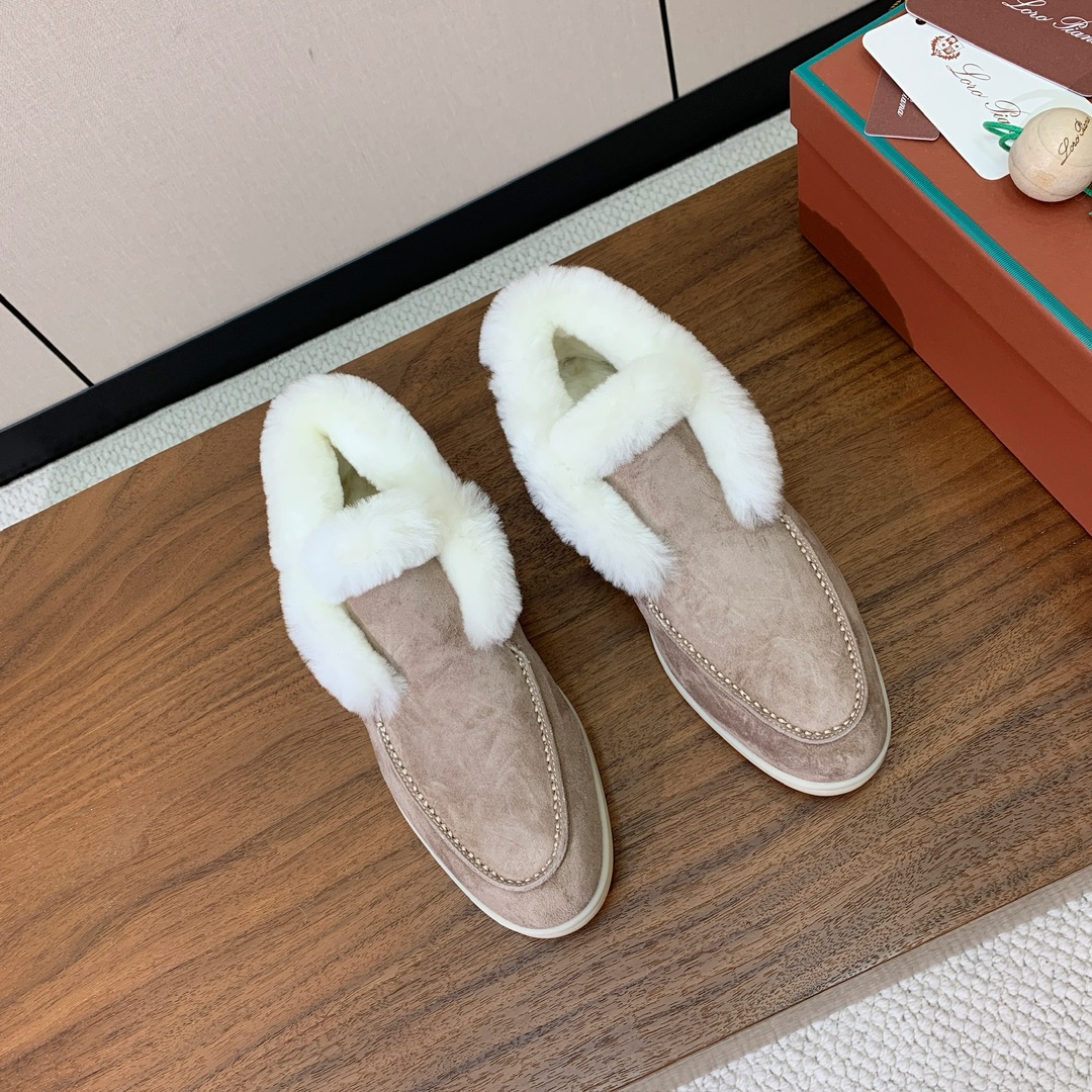 【Loro Piana】高帮毛里乐福鞋。意大利顶级羊绒复古优雅低调奢华。时尚性与皮料实用性同样兼具依然全