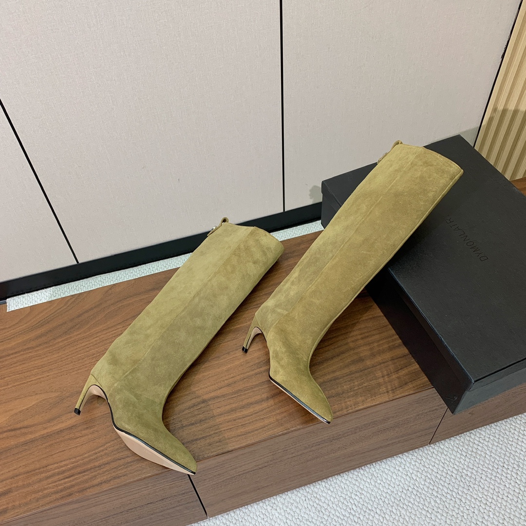 【The Attico】新品长靴。视觉盛宴、性感自由气质。面料牛皮、牛京。羊皮内里。真皮大底。跟高6.5