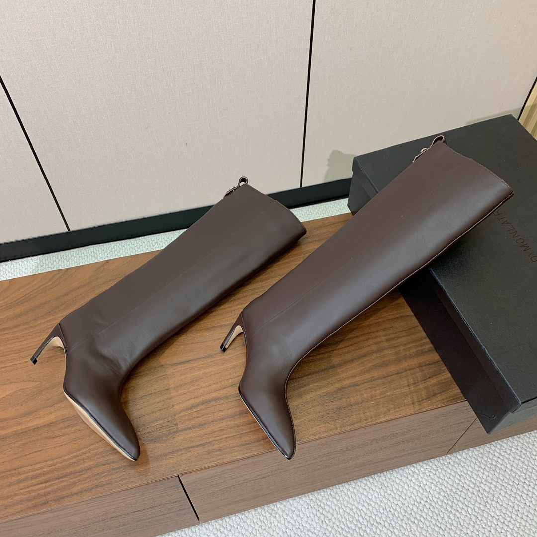 【The Attico】新品长靴。视觉盛宴、性感自由气质。面料牛皮、牛京。羊皮内里。真皮大底。跟高6.5