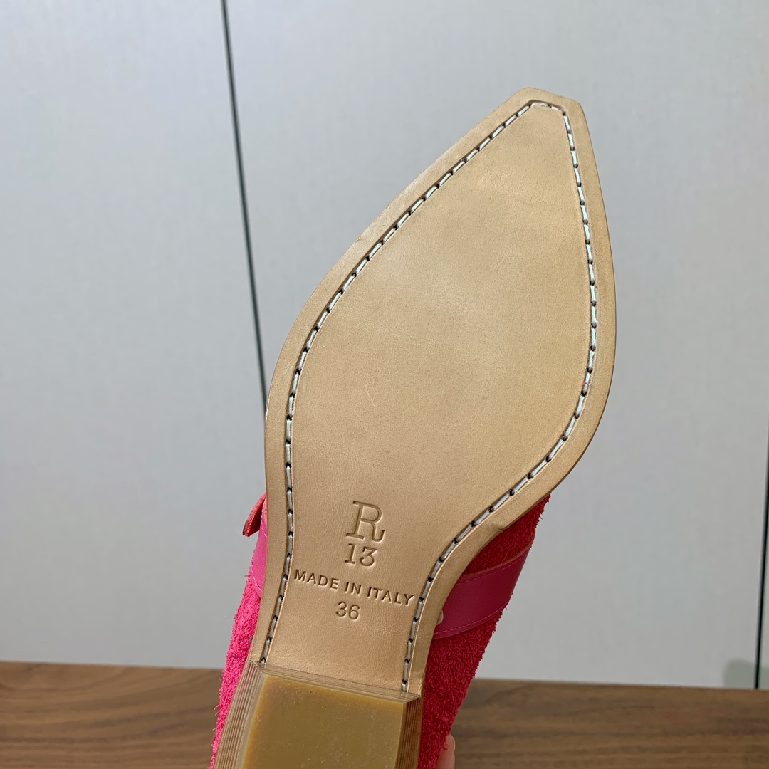 【R13】皮条长靴。简约百搭款。鞋面牛京、爆裂皮。牛皮内里，真皮大底。跟高5.5cm码数：35-42(4