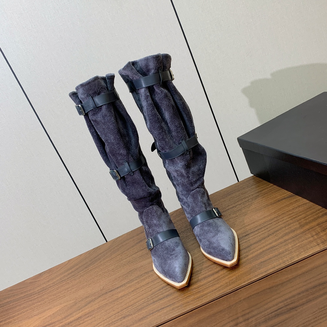 【R13】皮条长靴。简约百搭款。鞋面牛京、爆裂皮。牛皮内里，真皮大底。跟高5.5cm码数：35-42(4