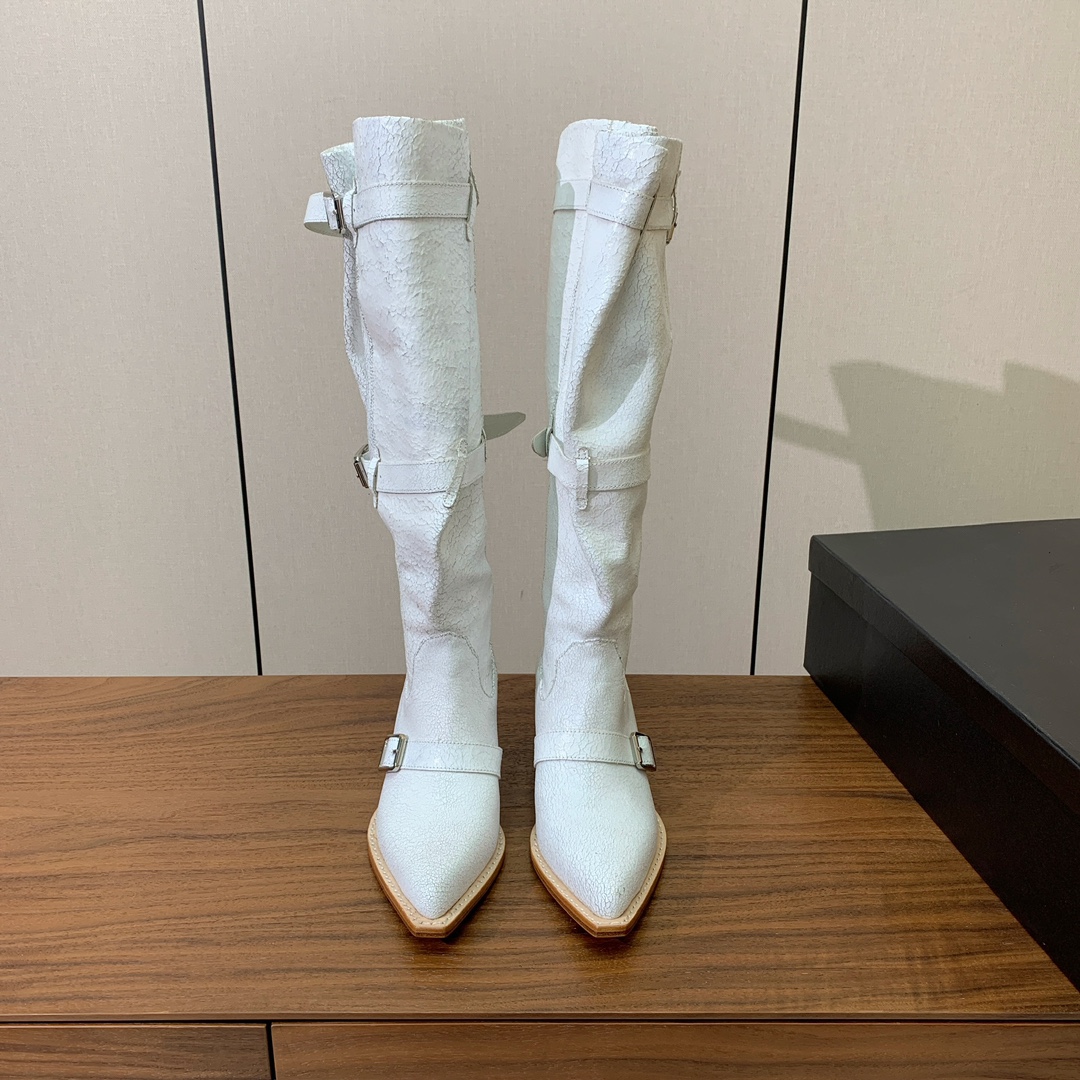 【R13】皮条长靴。简约百搭款。鞋面牛京、爆裂皮。牛皮内里，真皮大底。跟高5.5cm码数：35-42(4