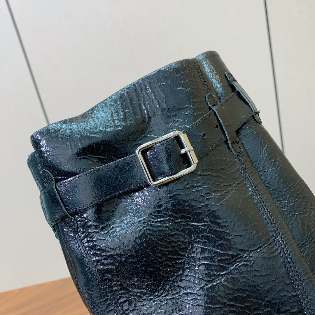 【R13】皮条长靴。简约百搭款。鞋面牛京、爆裂皮。牛皮内里，真皮大底。跟高5.5cm码数：35-42(4