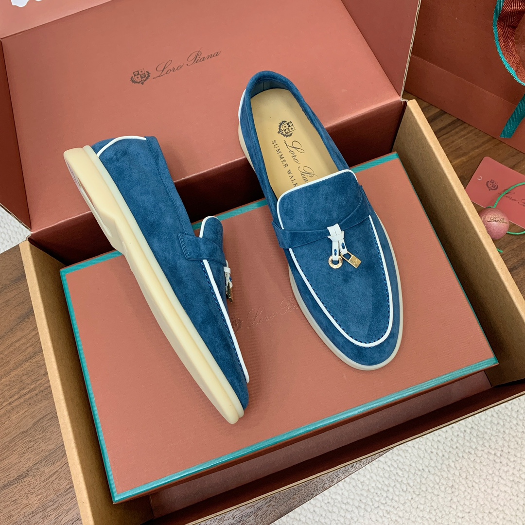 【Loro Piana】顶级版本锁边乐福鞋，原版一比一。品牌低调奢华柔软一贯纯色简约的设计风格。皮质柔软
