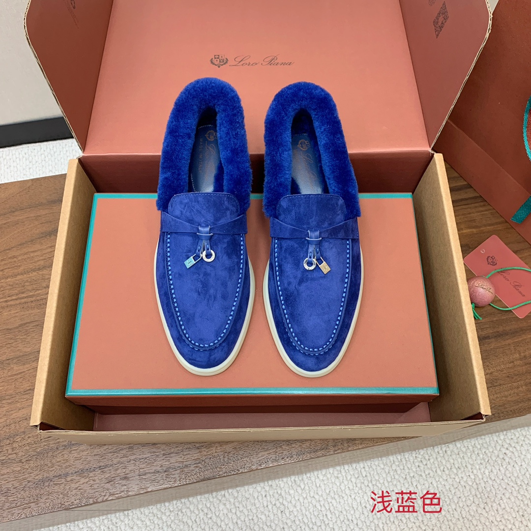 【Loro Piana】顶级版本羊毛里乐福鞋，原版一比一。品牌低调奢华柔软一贯纯色简约的设计风格。皮质柔