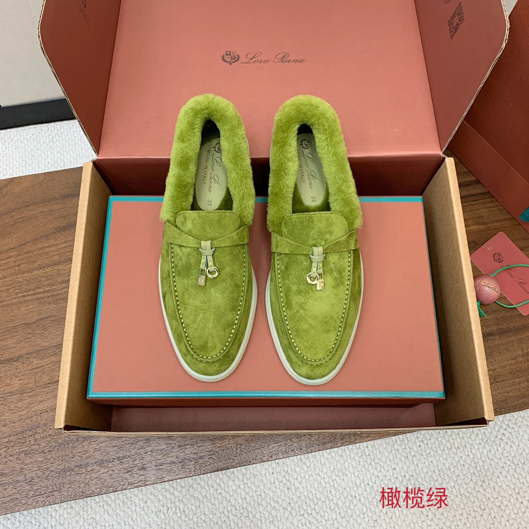 【Loro Piana】顶级版本羊毛里乐福鞋，原版一比一。品牌低调奢华柔软一贯纯色简约的设计风格。皮质柔