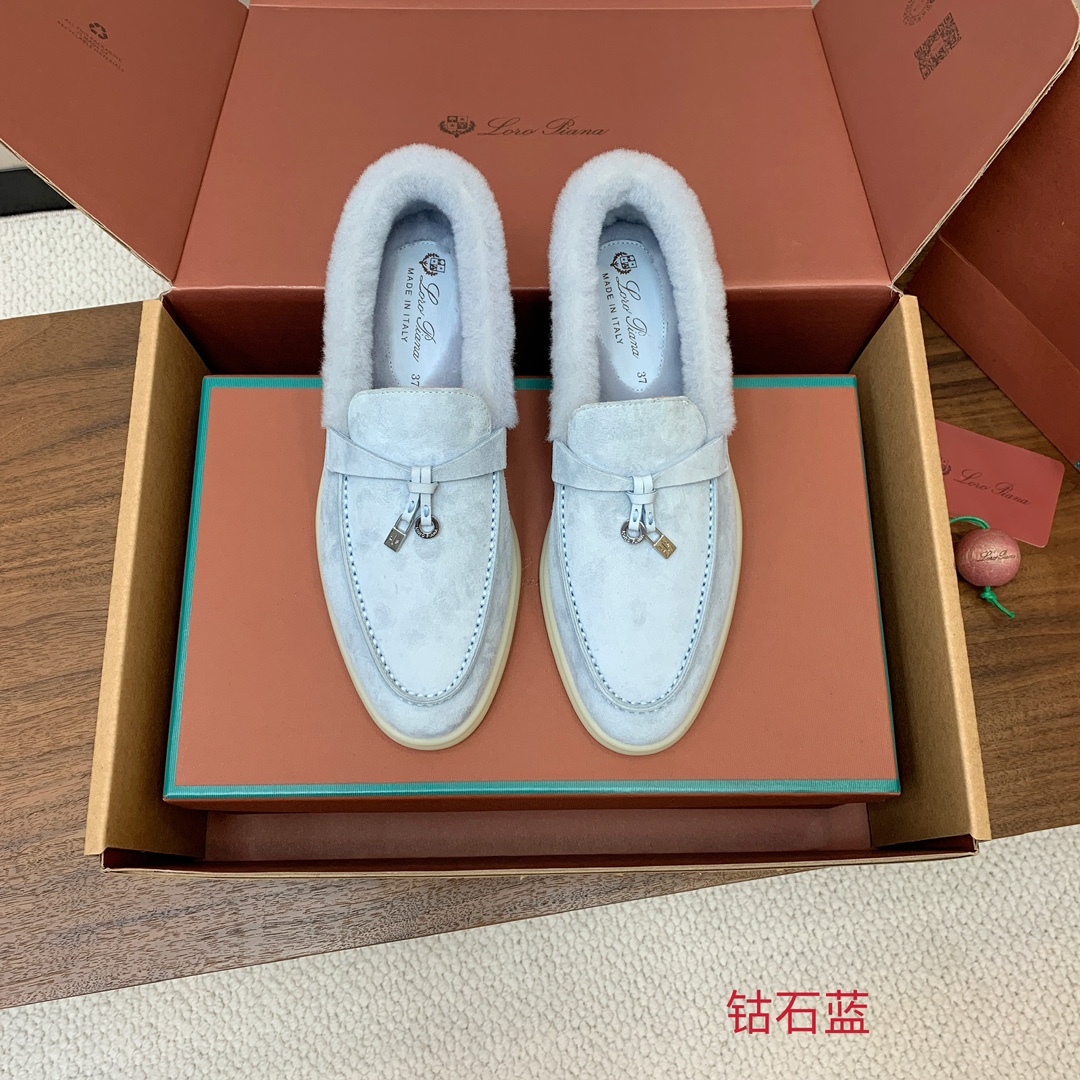 【Loro Piana】顶级版本羊毛里乐福鞋，原版一比一。品牌低调奢华柔软一贯纯色简约的设计风格。皮质柔