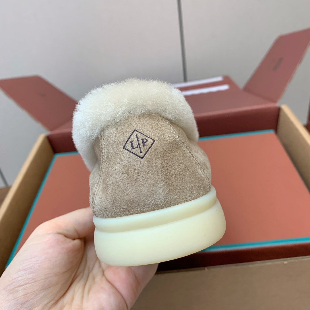 【Loro Piana】顶级版本羊毛里乐福鞋，原版一比一。品牌低调奢华柔软一贯纯色简约的设计风格。皮质柔