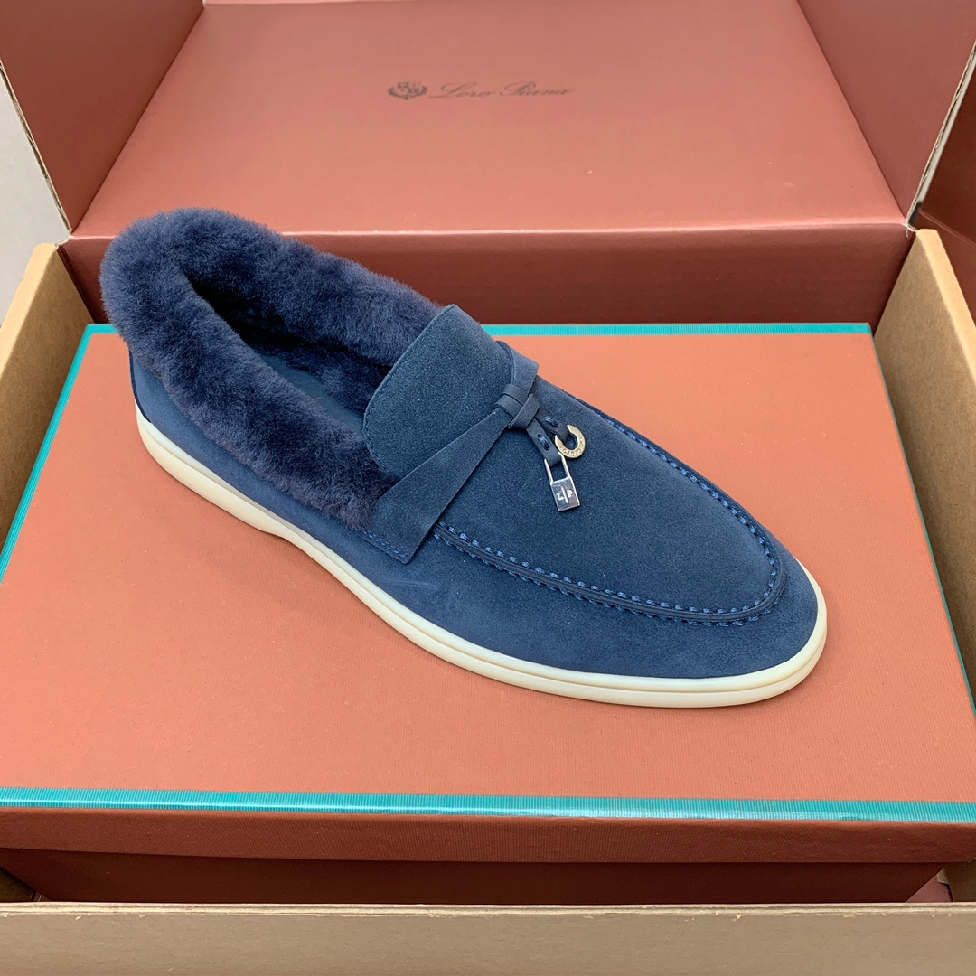 【Loro Piana】顶级版本羊毛里乐福鞋，原版一比一。品牌低调奢华柔软一贯纯色简约的设计风格。皮质柔