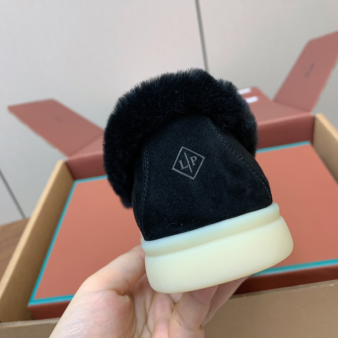 【Loro Piana】顶级版本羊毛里乐福鞋，原版一比一。品牌低调奢华柔软一贯纯色简约的设计风格。皮质柔