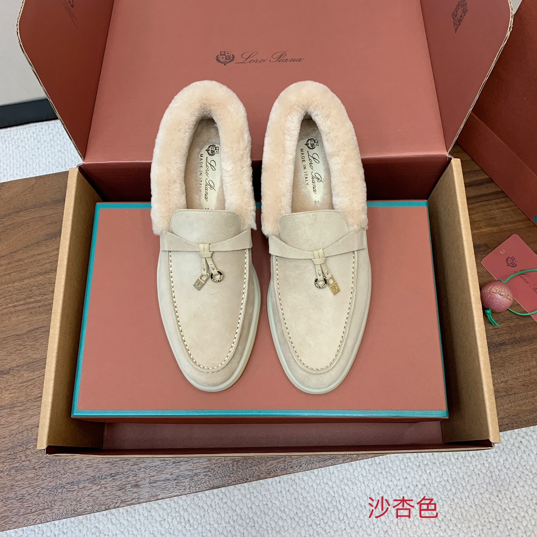 【Loro Piana】顶级版本羊毛里乐福鞋，原版一比一。品牌低调奢华柔软一贯纯色简约的设计风格。皮质柔
