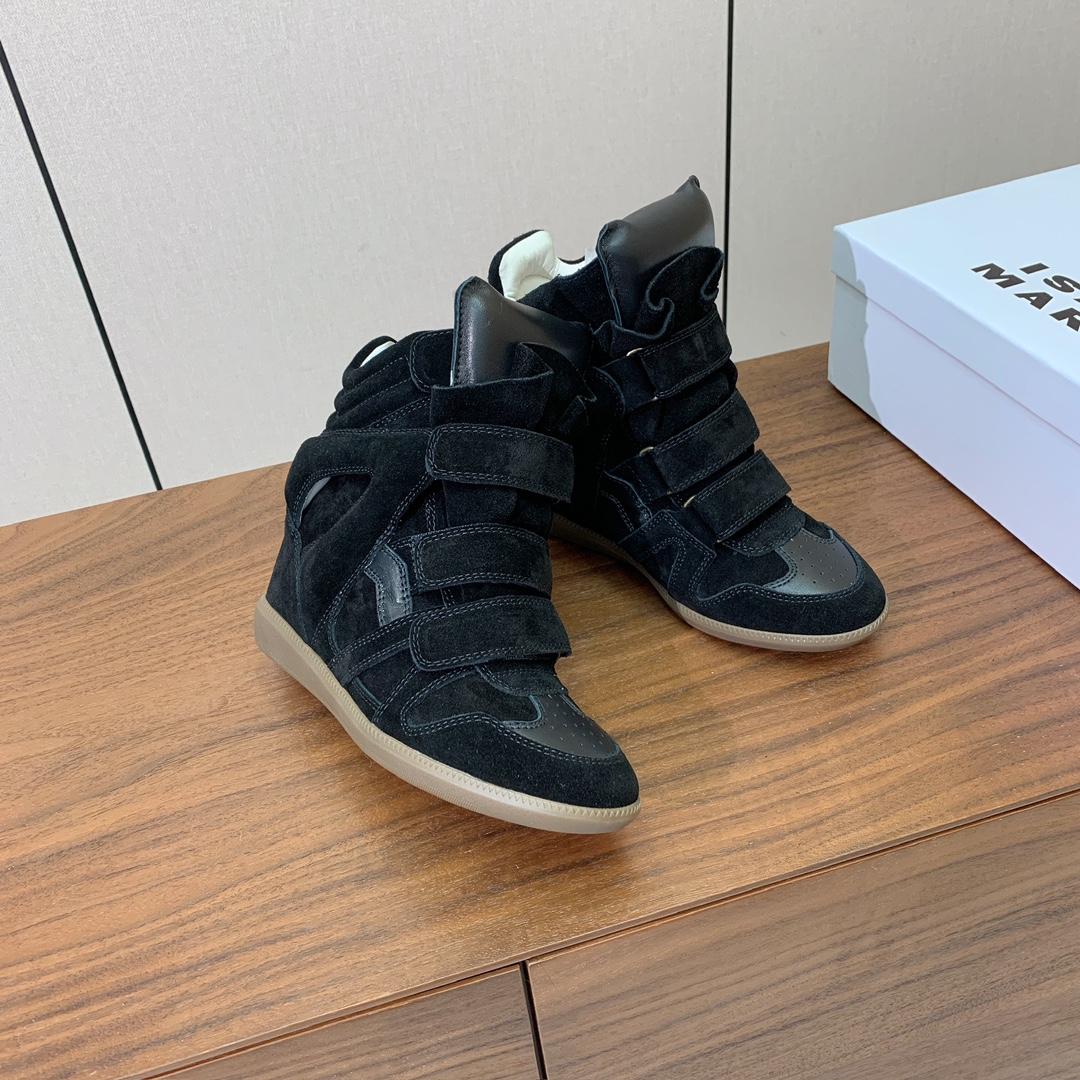 【Isabel Marant】秋冬内增高拼色高帮休闲鞋。超级有高级感上脚超好看。关键超级舒适脚感一点都不