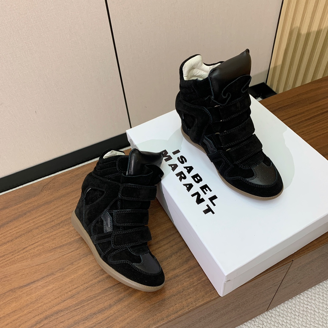 【Isabel Marant】秋冬内增高拼色高帮休闲鞋。超级有高级感上脚超好看。关键超级舒适脚感一点都不