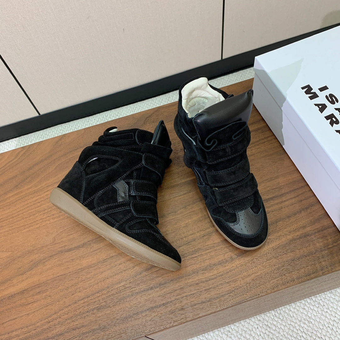 【Isabel Marant】秋冬内增高拼色高帮休闲鞋。超级有高级感上脚超好看。关键超级舒适脚感一点都不