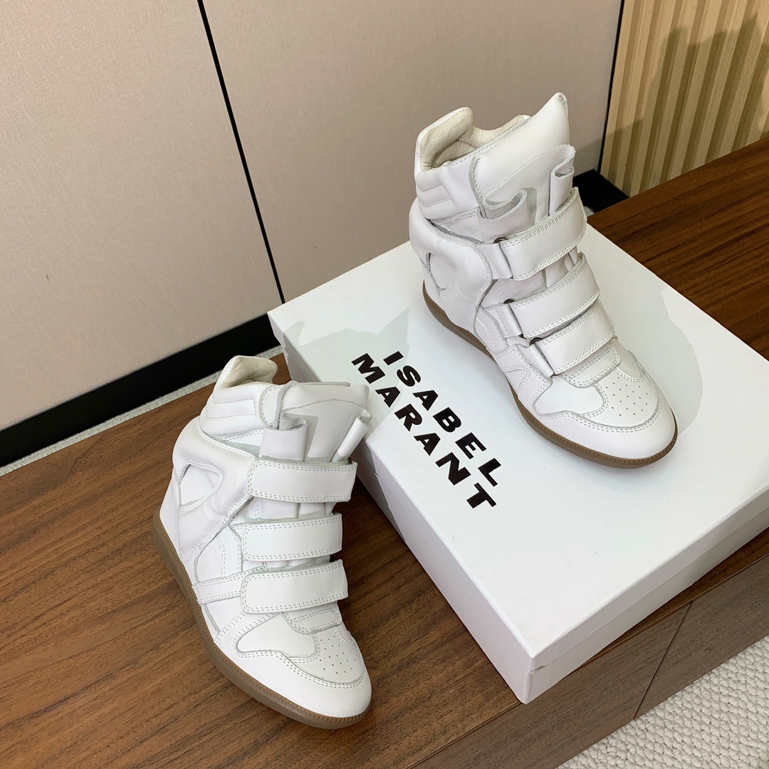 【Isabel Marant】秋冬内增高拼色高帮休闲鞋。超级有高级感上脚超好看。关键超级舒适脚感一点都不