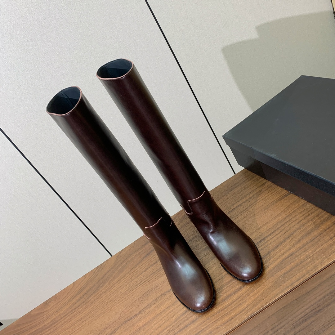 【ETRO】长筒靴。 鞋面牛皮，牛皮内里，真皮大底。码数：35-42（40、41、42定制不退换）