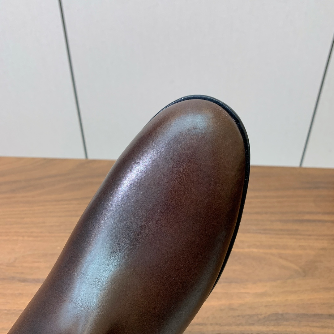 【ETRO】长筒靴。 鞋面牛皮，牛皮内里，真皮大底。码数：35-42（40、41、42定制不退换）