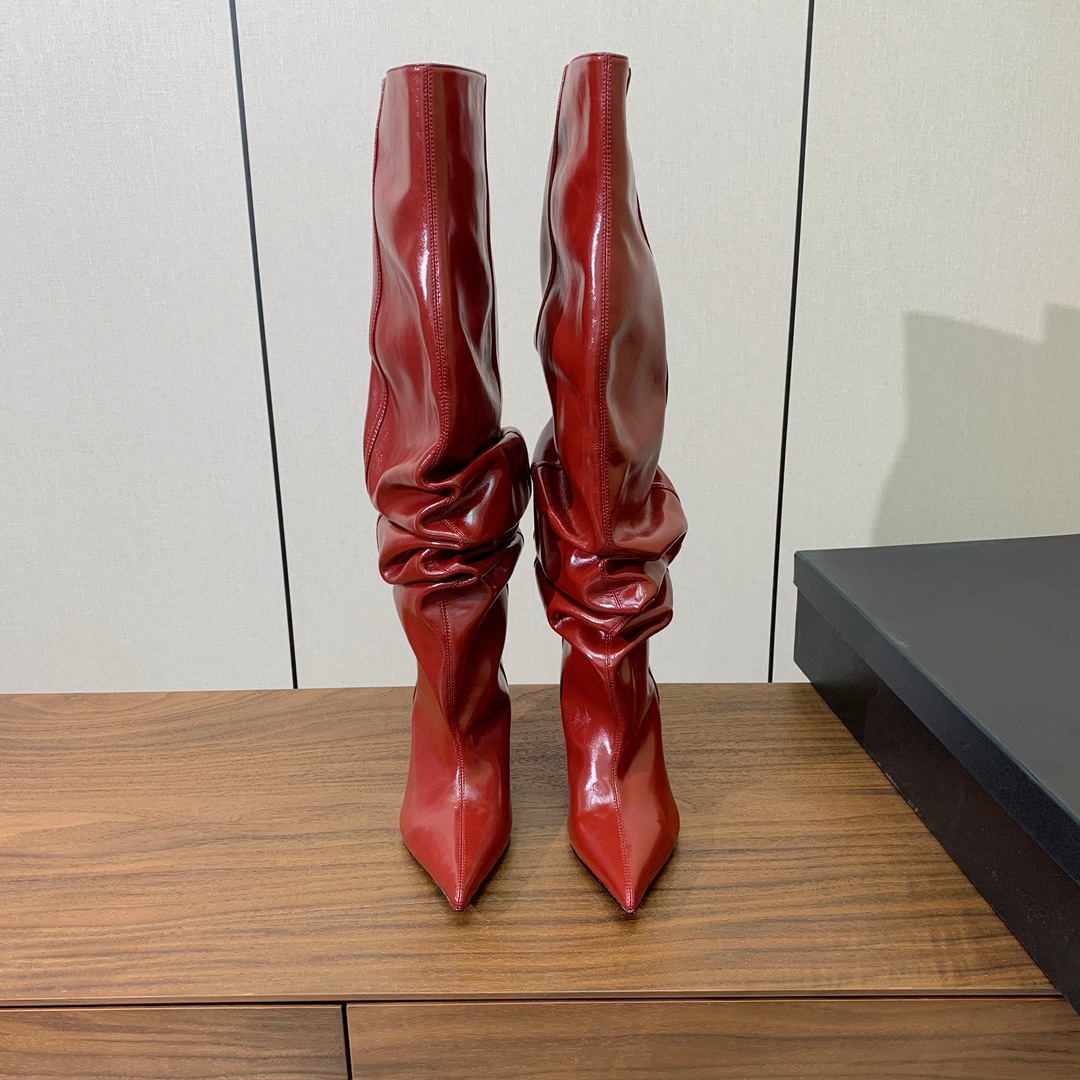 【Bal*ain】防水台堆堆长靴。愈发別致出众，无敌气场、无敌好看。材质：进口牛皮、牛皮内里及垫脚。意大