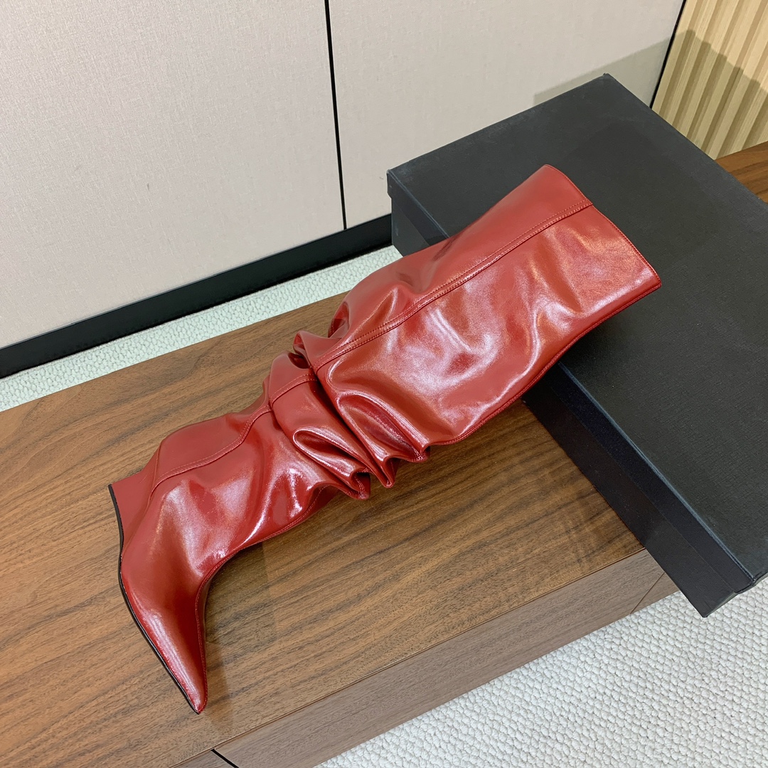 【Bal*ain】防水台堆堆长靴。愈发別致出众，无敌气场、无敌好看。材质：进口牛皮、牛皮内里及垫脚。意大