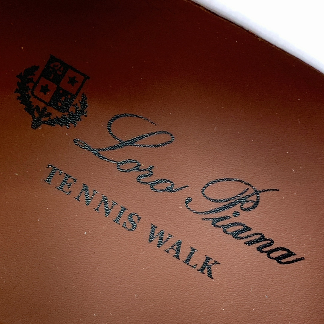 【Loro Piana】皮面德训鞋。简约时尚，鞋面采用牛皮➕牛反绒，羊皮内里及垫脚。进口耐磨橡胶成型底。