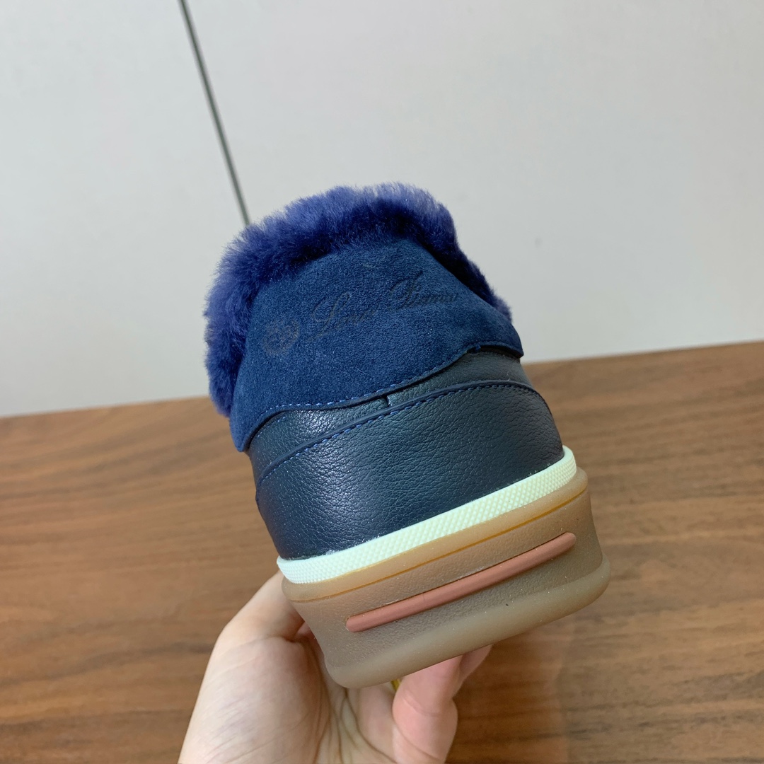 【Loro Piana】情侣款毛里德训鞋。简约时尚，鞋面采用牛皮➕牛反绒，羊毛内里。进口耐磨橡胶成型底。