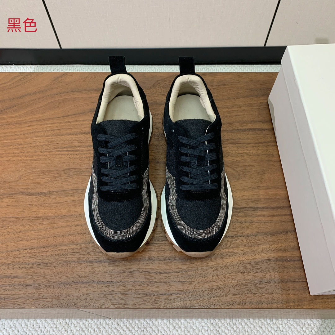【Brunell* Cucinell*】新款休闲运动鞋。鞋面采用进口牛绒➕纯手工串联珠链配饰！内里垫脚是
