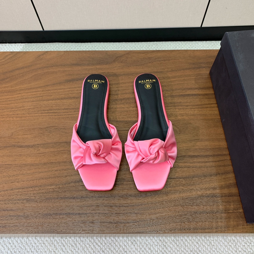 【Bal*ain】真丝平底拖鞋。愈发別致出众，无敌气场、无敌好看。鞋面定制进口真丝，牛皮垫脚。意大利进口