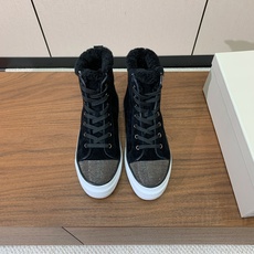 【Brunell* Cucinell*】高帮羊毛里休闲鞋。鞋面采用进口牛绒,羊毛内里,原版开模大底!上脚超舒适。 码数: 【Brunell* Cucinell*】高帮羊毛里休闲鞋。鞋面采用进口牛绒,羊毛内里,原版开模大底!上脚超舒适。 码数: