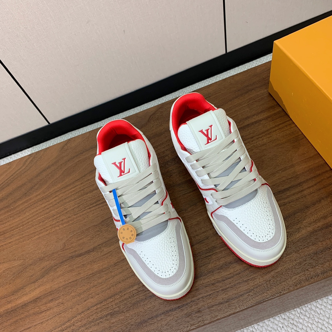 顶级品质🔸L*****V🔸TRAINER最好看的运动鞋。原版1:1精准复刻、细节很无敌、诚意满满、进口定