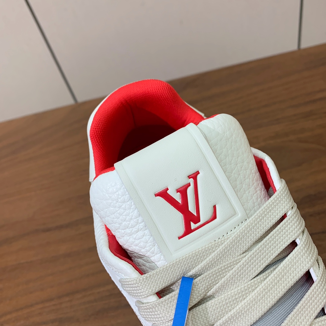 顶级品质🔸L*****V🔸TRAINER最好看的运动鞋。原版1:1精准复刻、细节很无敌、诚意满满、进口定