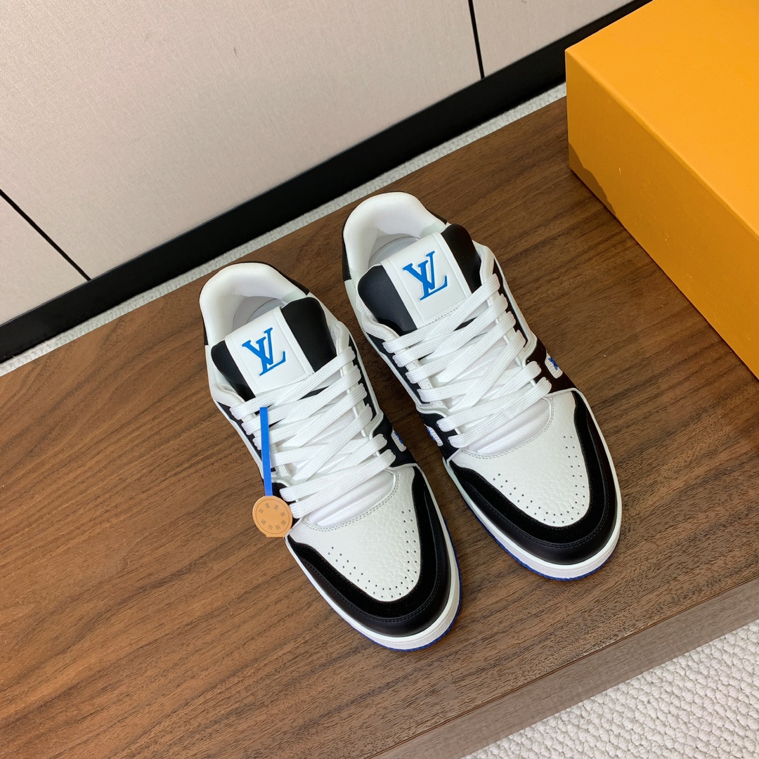 顶级品质🔸L*****V🔸TRAINER最好看的运动鞋。原版1:1精准复刻、细节很无敌、诚意满满、进口定