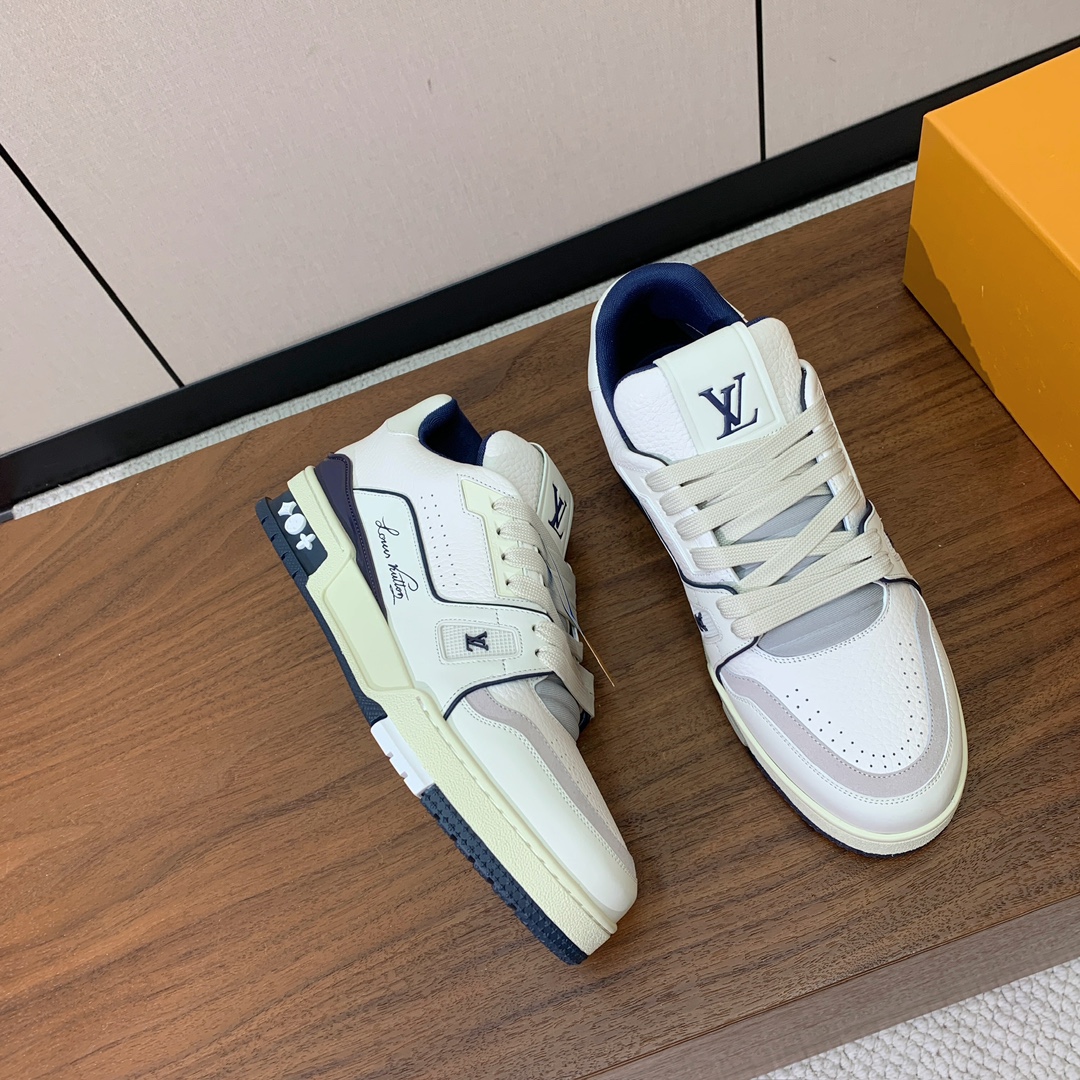 顶级品质🔸L*****V🔸TRAINER最好看的运动鞋。原版1:1精准复刻、细节很无敌、诚意满满、进口定