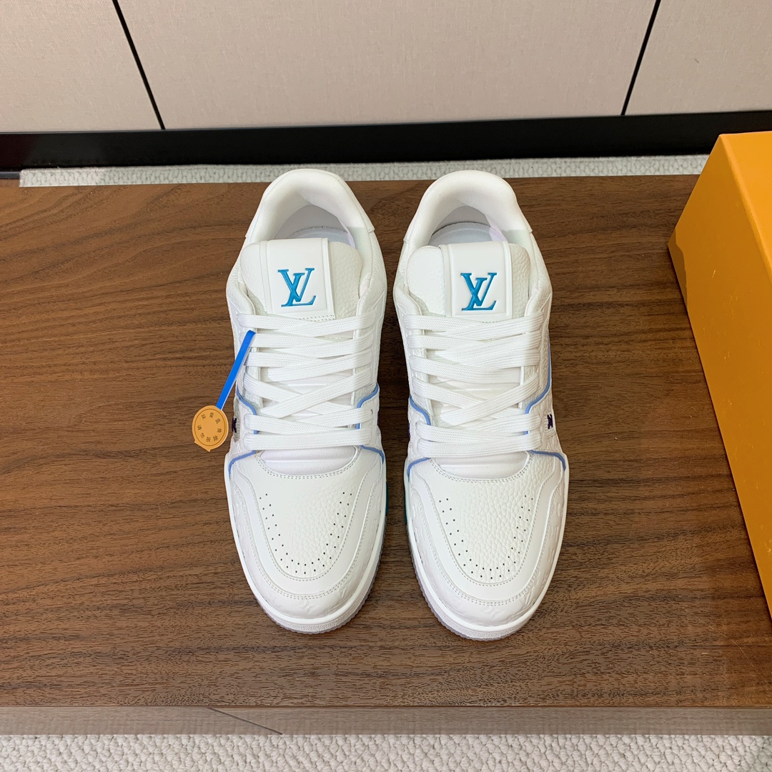顶级品质🔸L*****V🔸TRAINER最好看的运动鞋。原版1:1精准复刻、细节很无敌、诚意满满、进口定