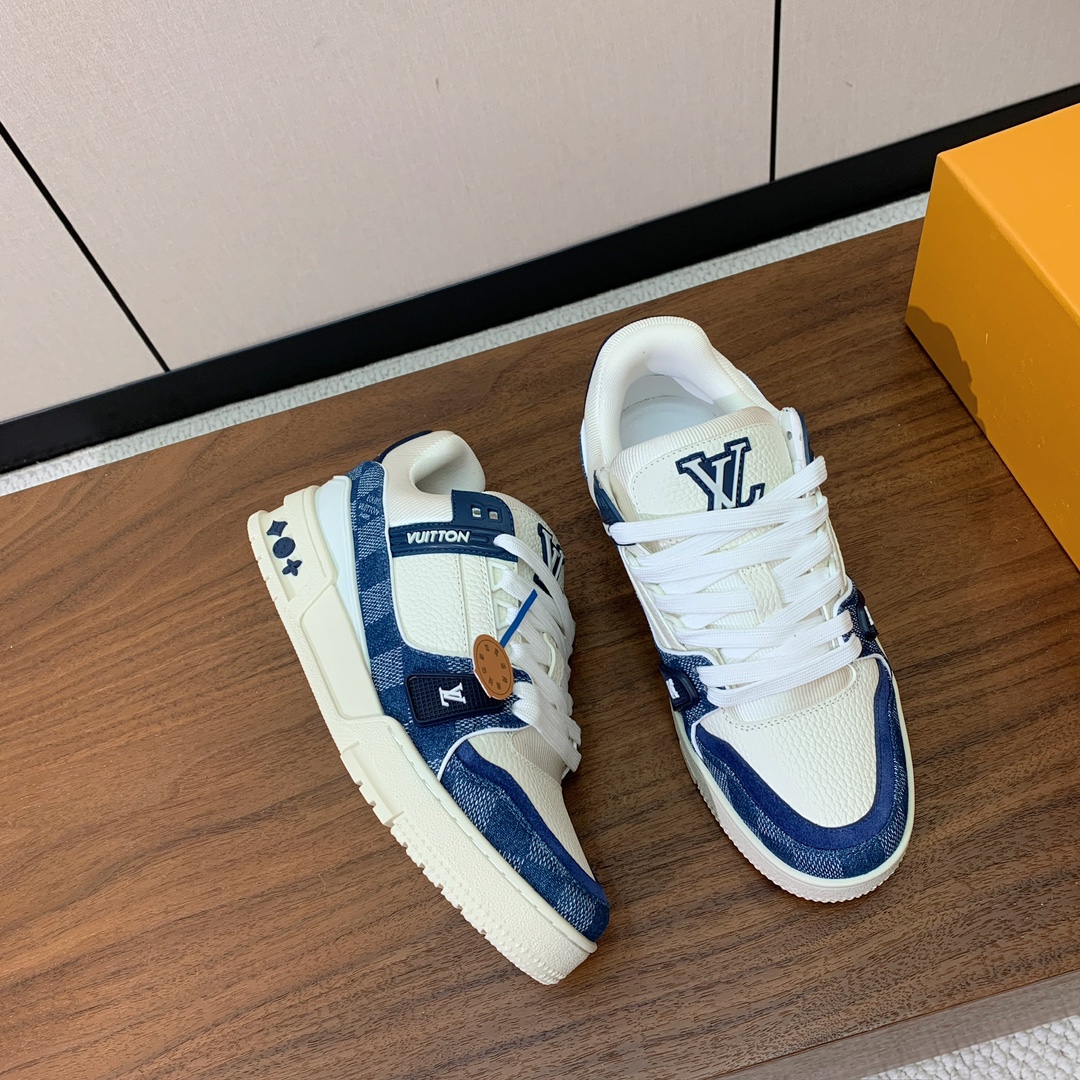 顶级品质🔸L*****V🔸TRAINER最好看的运动鞋。原版1:1精准复刻、细节很无敌、诚意满满、进口定