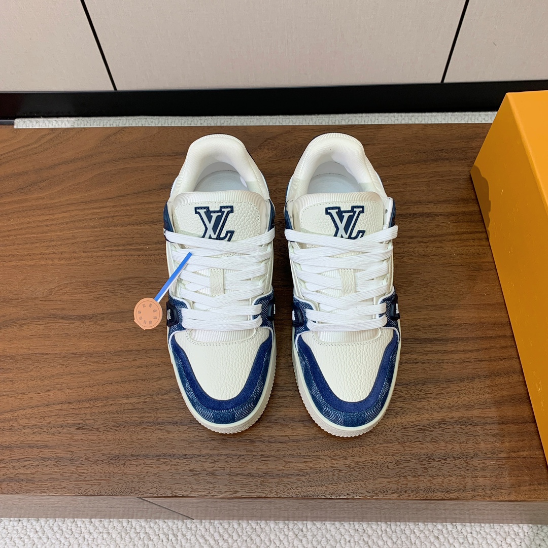 顶级品质🔸L*****V🔸TRAINER最好看的运动鞋。原版1:1精准复刻、细节很无敌、诚意满满、进口定