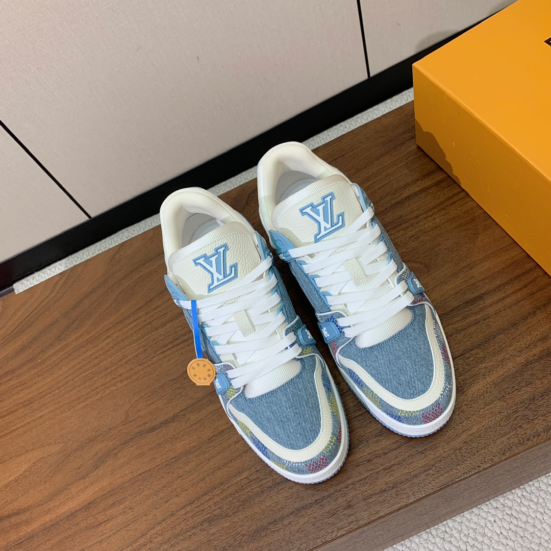 顶级品质🔸L*****V🔸TRAINER最好看的运动鞋。原版1:1精准复刻、细节很无敌、诚意满满、进口定