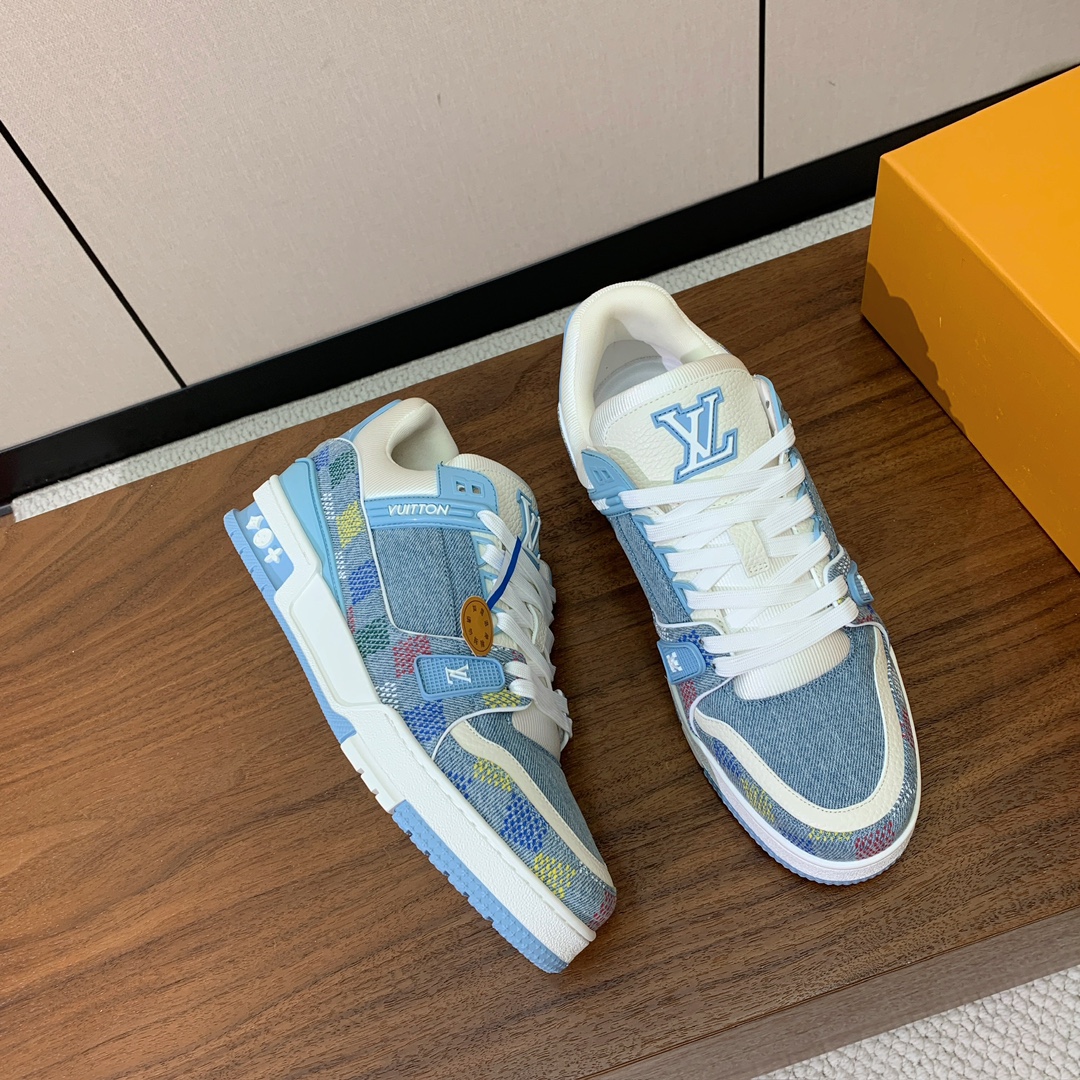 顶级品质🔸L*****V🔸TRAINER最好看的运动鞋。原版1:1精准复刻、细节很无敌、诚意满满、进口定